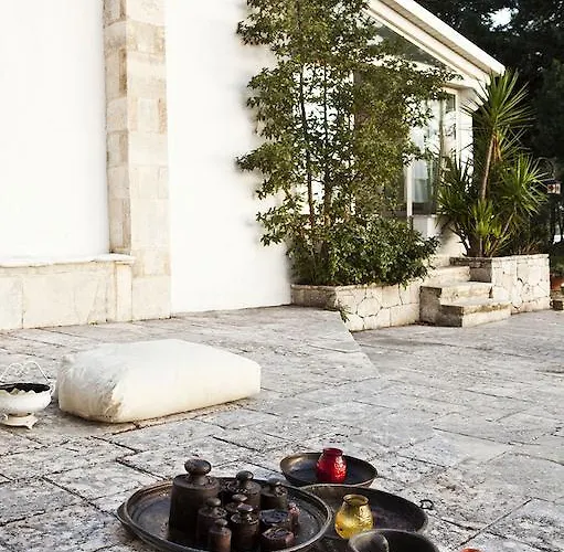 Bed & Breakfast Trulli Del Carmine 4*