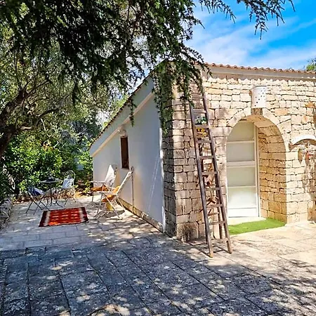 Trulli Del Carmine 4*